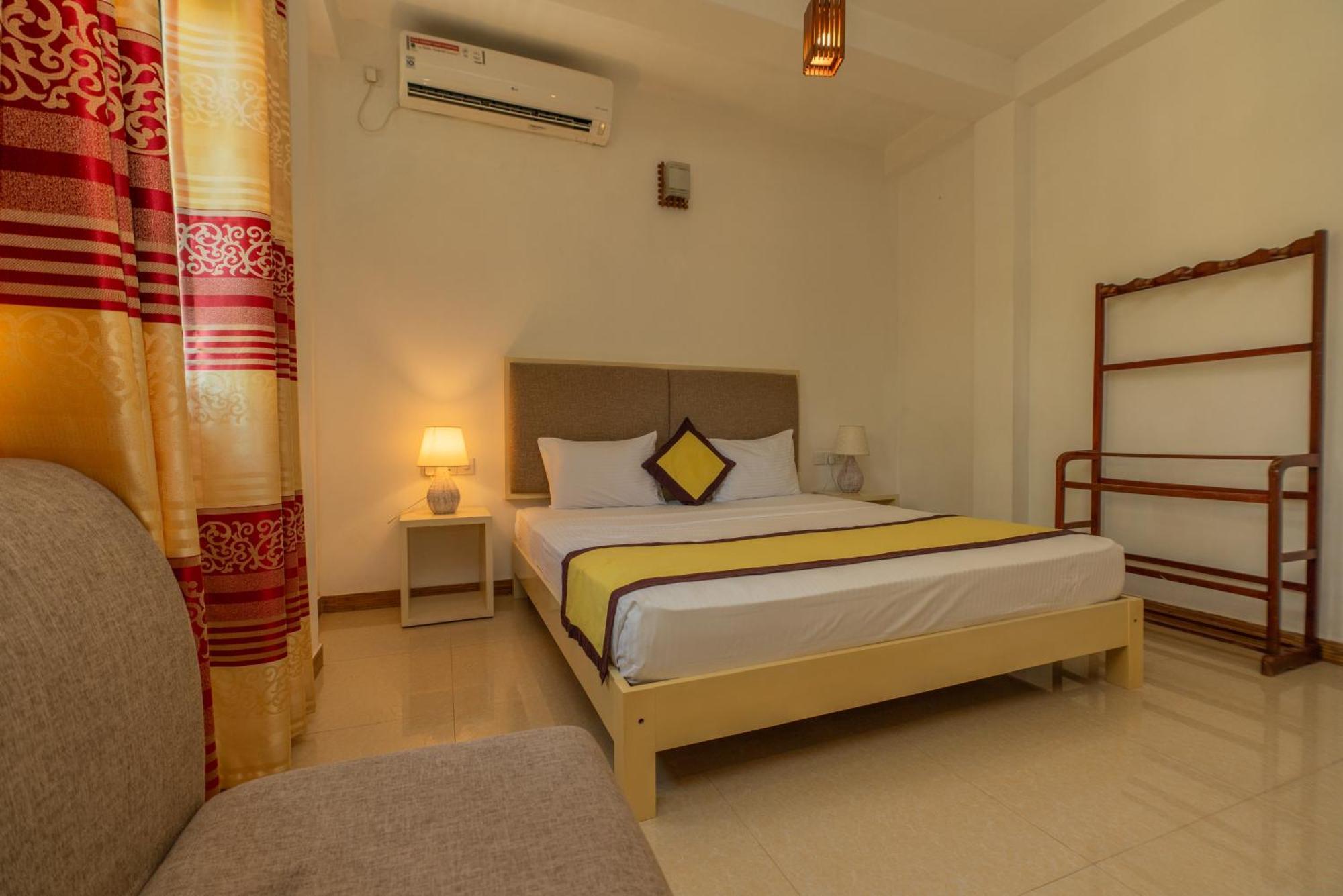 The Calm Of8 Hotell Unawatuna Eksteriør bilde