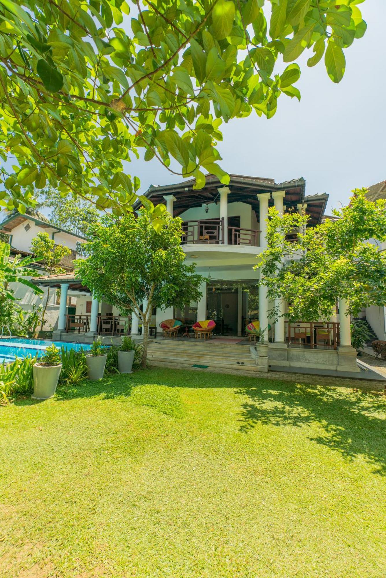 The Calm Of8 Hotell Unawatuna Eksteriør bilde